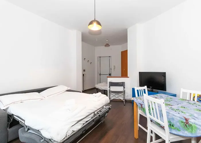 Rebaudengo Budget Studio