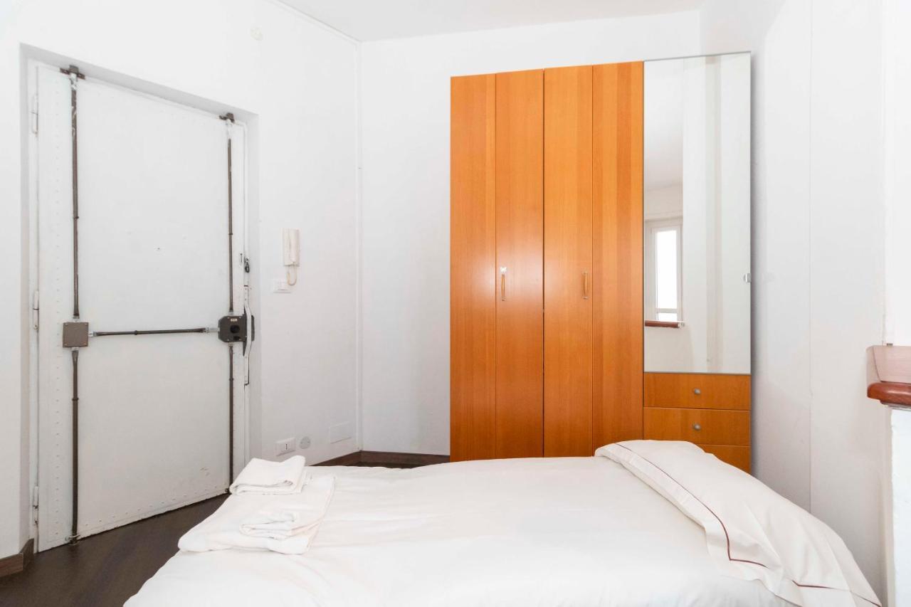 Rebaudengo Budget Studio Apartamento *